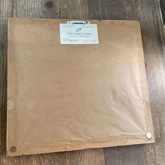 Vintage Crewel Embroidery Framed Strawberries Retro Cottage Core 12 X 12 - Picture 6 of 8